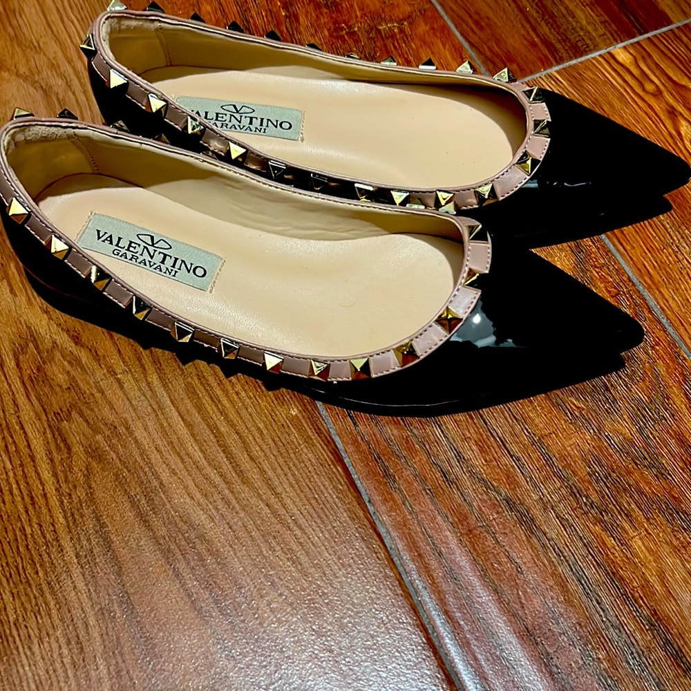 New Valentino point toe flats